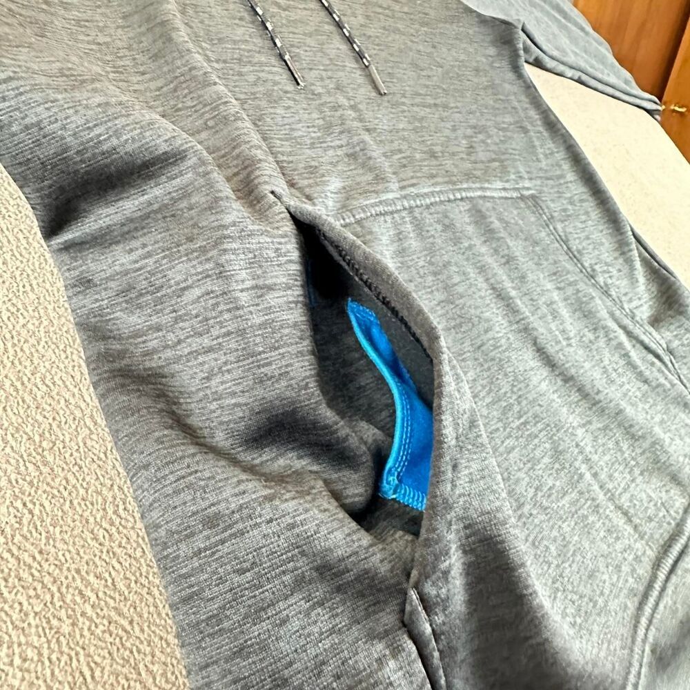 Under-armour Men's Grey Hoodie Size: S - Picture 8 of 8